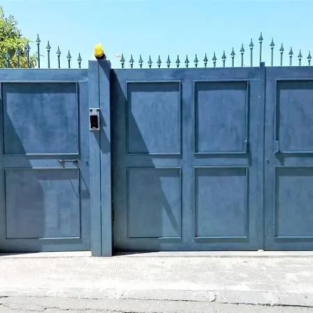 Pensjonat Via Pisa Riposto